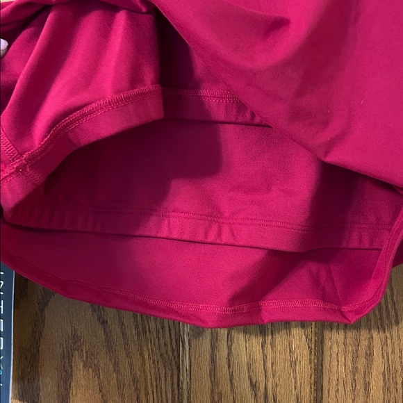 Red Sleeveless Crop Bra Top - Picture 5 of 5